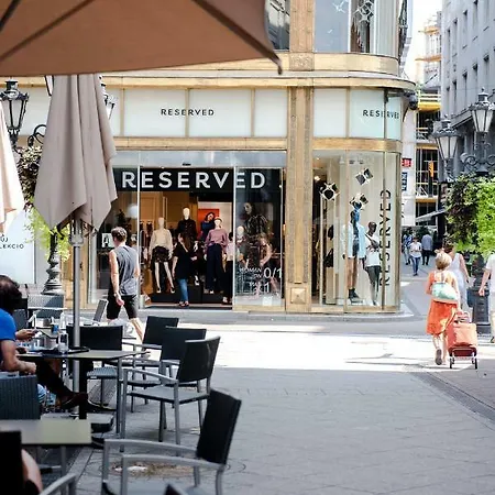 公寓 Regiposta Street- Center *