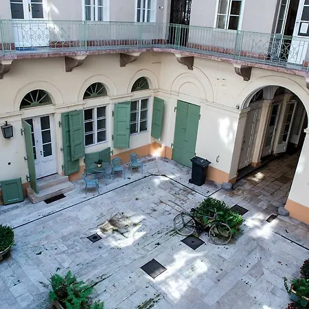 Regiposta Street- Center Apartman *